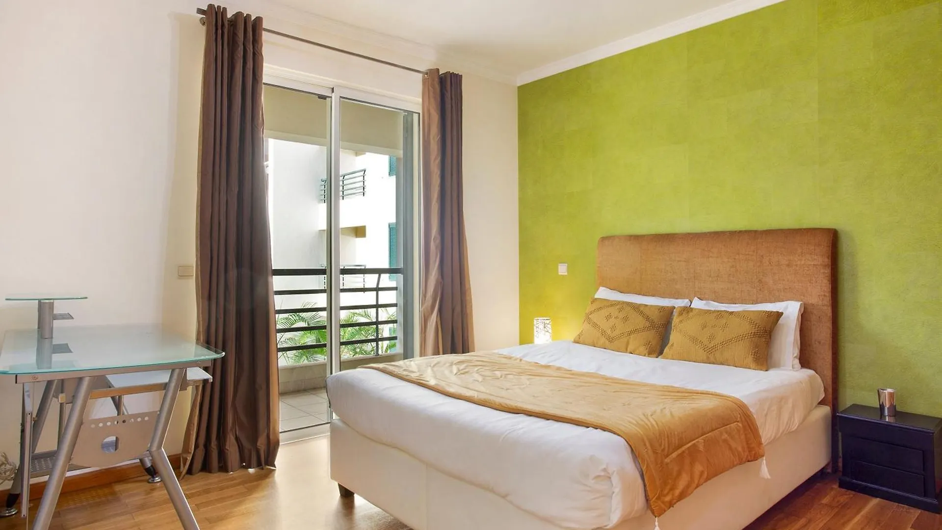 Apartamento Caires Funchal  Apartment